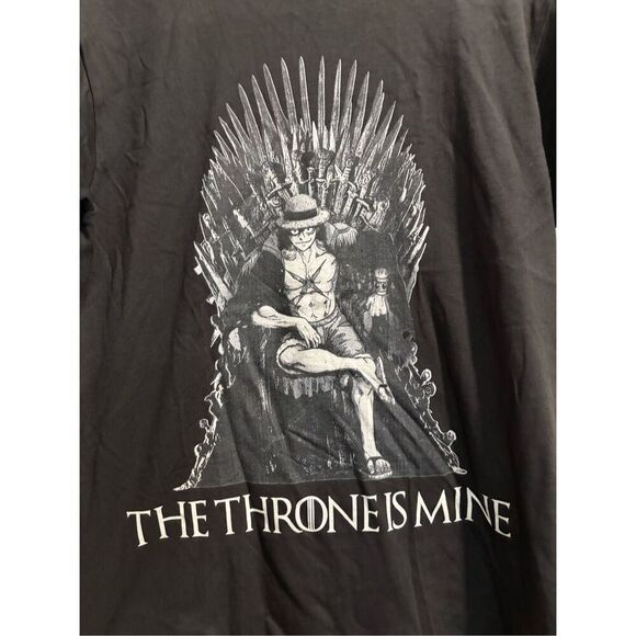 The Throne is Mine T-shirt size Medium - Picture 2 of 2